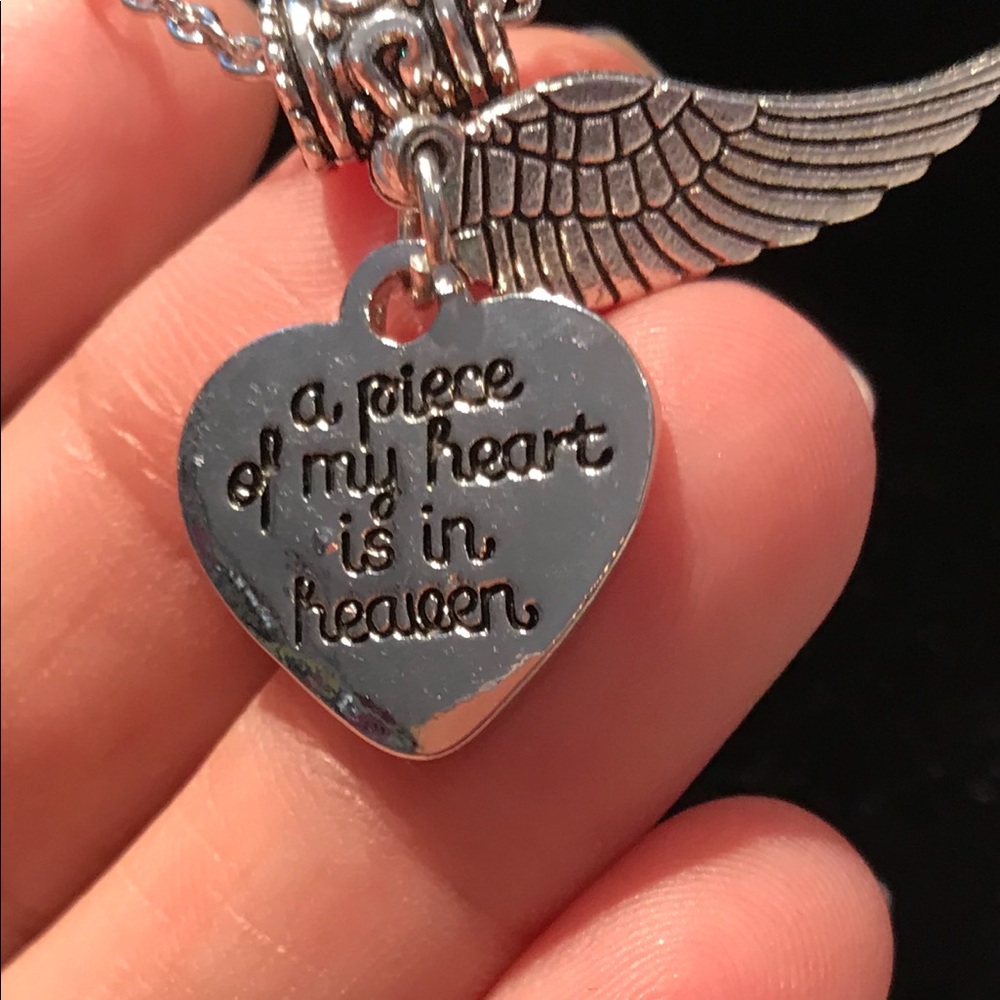 🙏🏻 Love Necklace 🙏🏻 - Picture 3 of 5